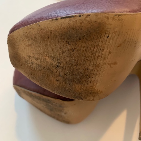 Burgandy High-Heel Booties, Size 7 - Picture 5 of 5